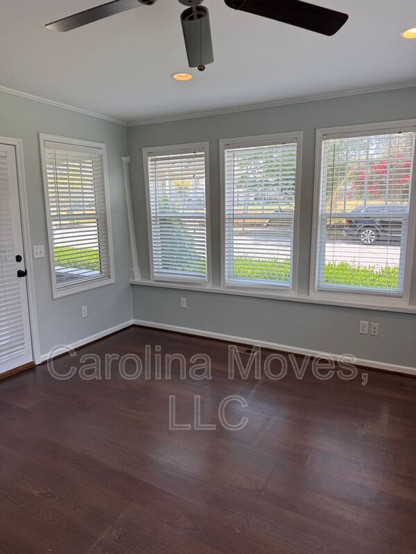 Building Photo - 112 Lavinia Ave