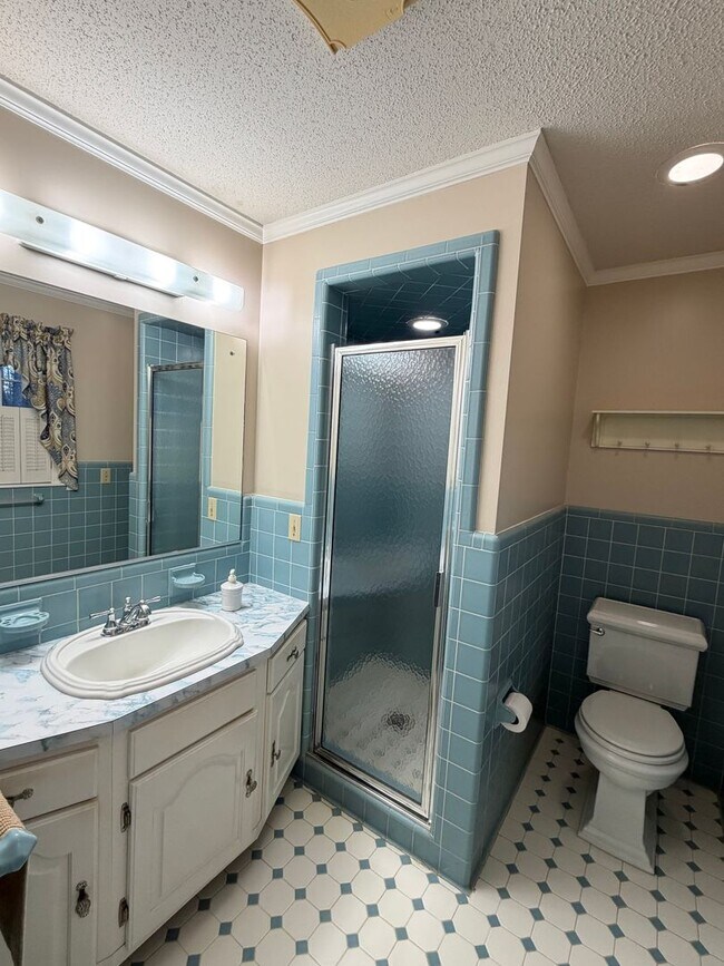 Building Photo - Liberty / Alamance County