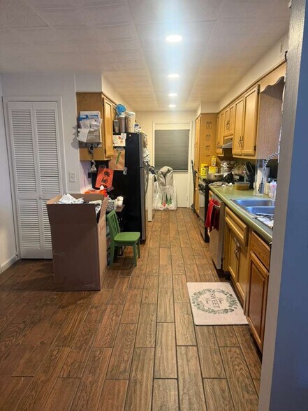 Building Photo - 1380 N Washington Ave