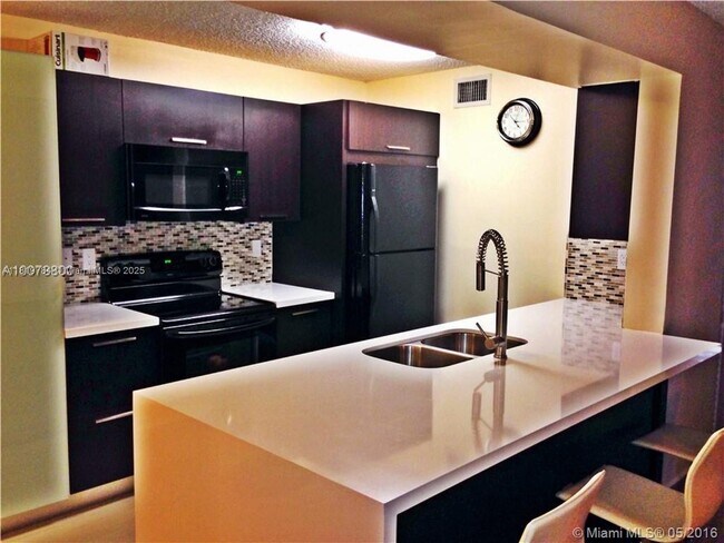 Primary Photo - 4652 NW 97th Pl