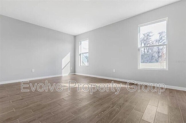 Building Photo - 21 Weymouth Ln