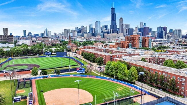 Building Photo - 1111 W 15th St