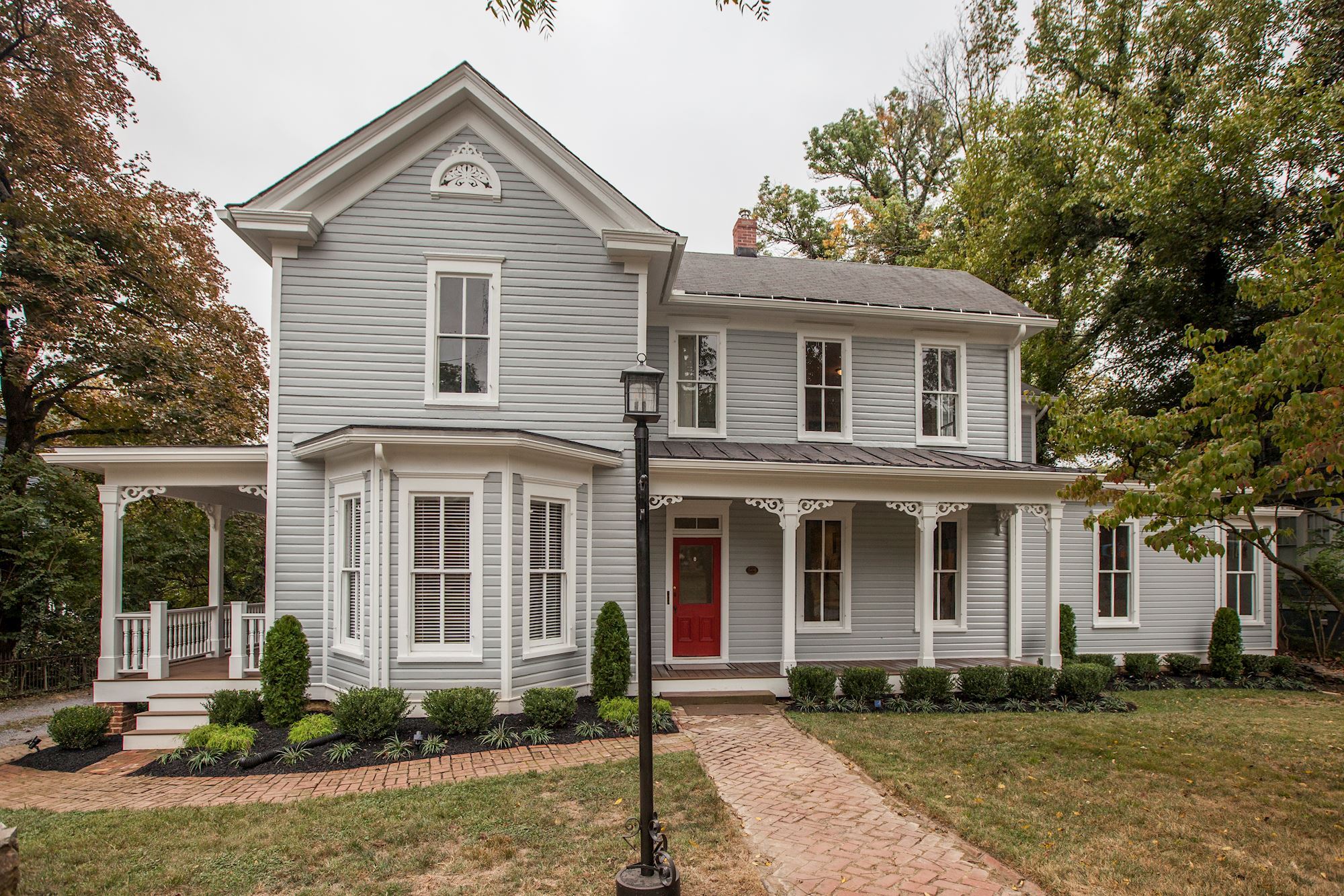 Building Photo - 212 W Montgomery Ave