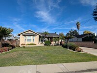 Building Photo - 9041 Emperor Ave