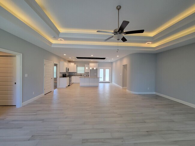 Building Photo - 1628 Ponderosa Dr