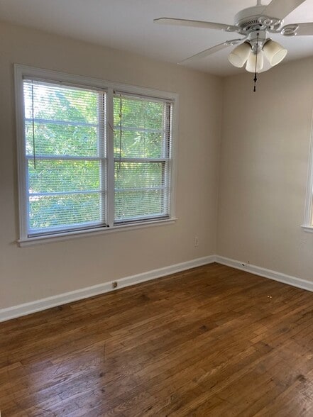 Bedroom - 1139 Bay St NE