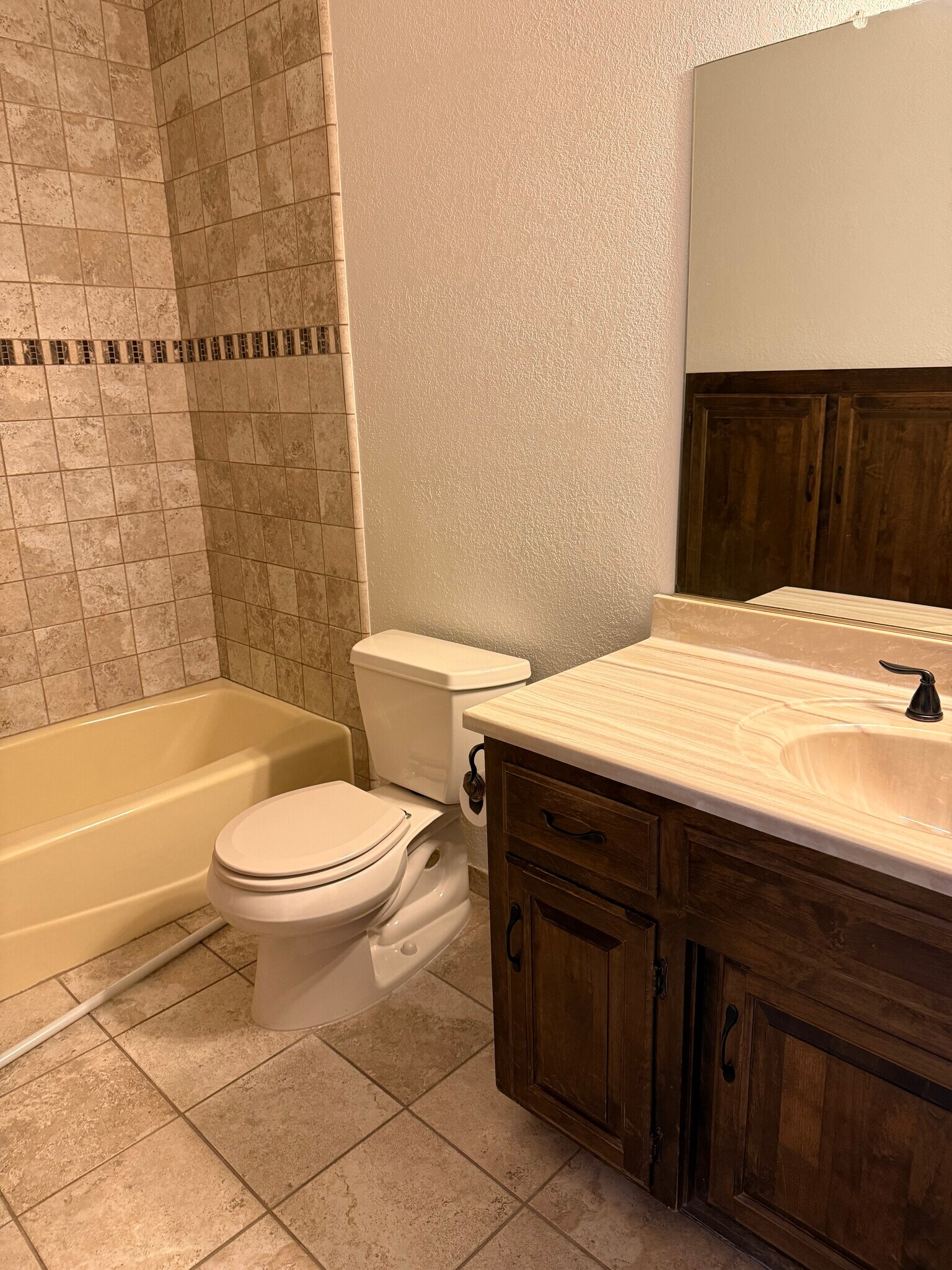 Building Photo - 1815 Azure Ct