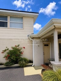 Building Photo - 103 18th Ave
