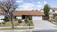 Building Photo - 1727 Red Willow Rd
