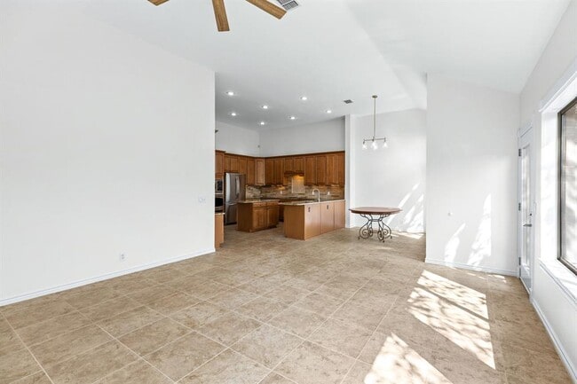 Building Photo - 7503 Clove Cove