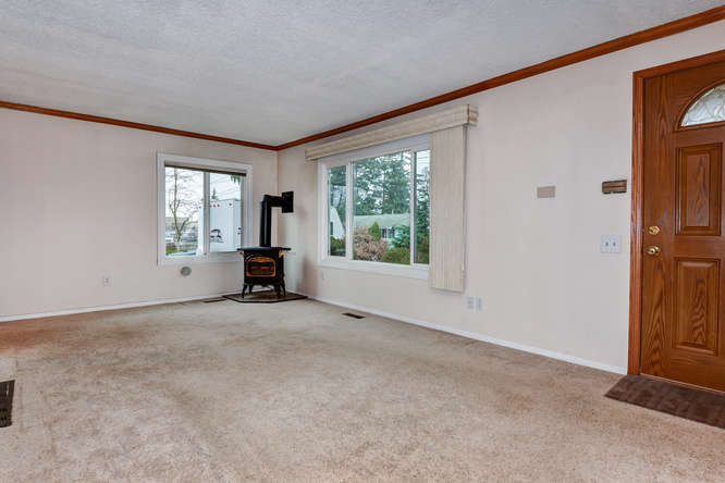 Building Photo - 736 3rd Ave N