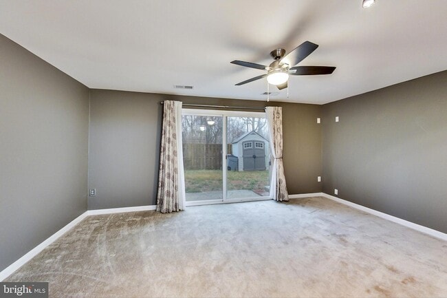 Building Photo - 6510 Overheart Ln