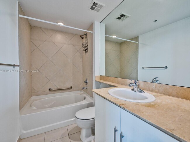 Building Photo - 325 S Biscayne Blvd