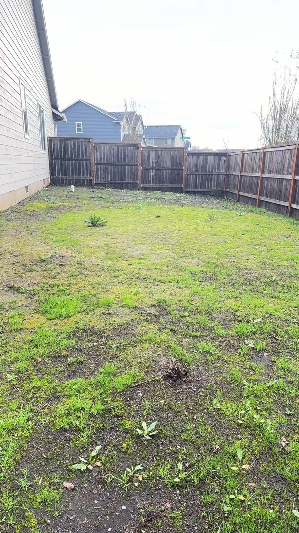 Building Photo - 3217 Gwen Ct SE