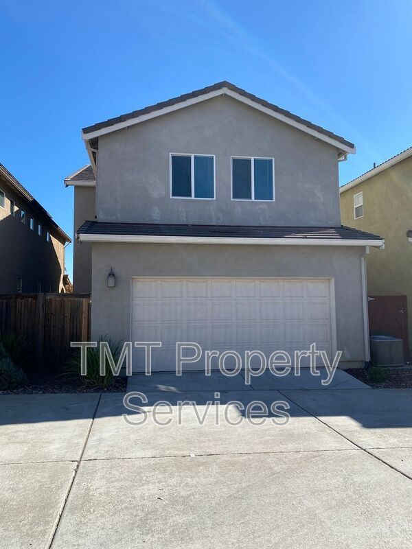 Building Photo - 5471 Westhampton Way