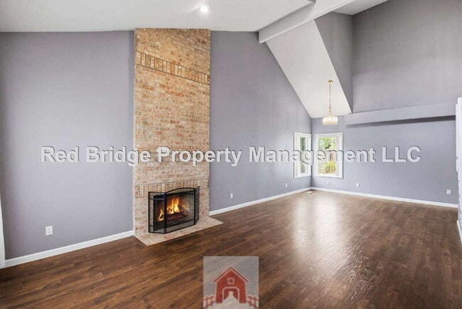 Building Photo - 13571 SW Uplands Dr