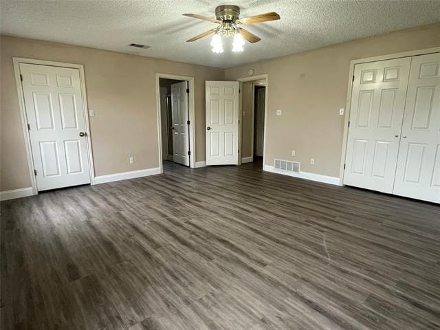 Building Photo - 2111 Meadowview Dr