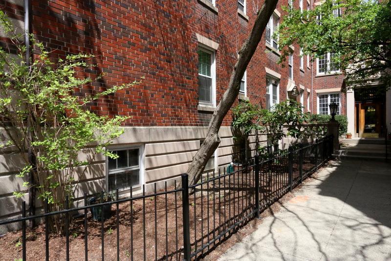 Building Photo - 285 Harvard St