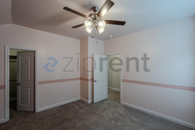 Building Photo - 23522 Persimmon Crk Ln