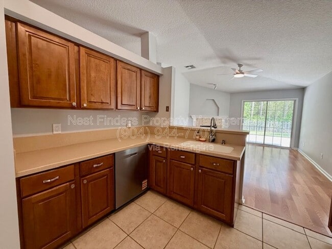 Building Photo - 4509 Deep River Way E