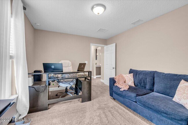 Building Photo - 3142 Valiant Ct