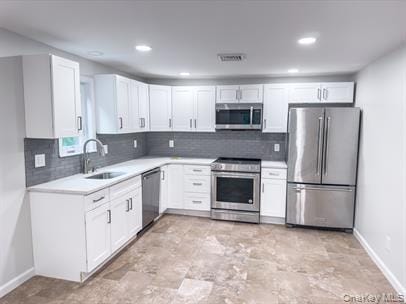 Building Photo - 453 Vineyard Ave