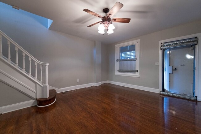 Building Photo - PHA Welcomed! Spacious Home with Private Backyard