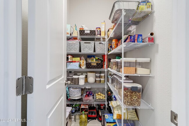 Building Photo - 295 Morning Mist Ln