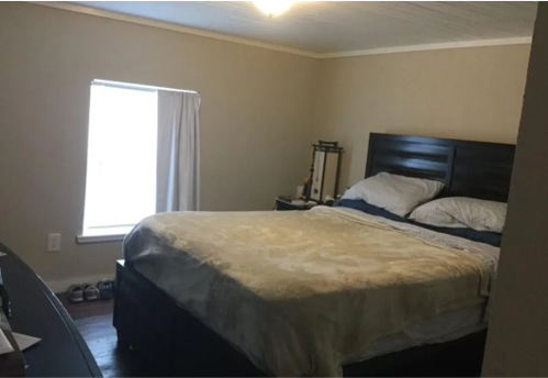 Master Bedroom - 1125 Gravel St