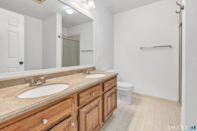Building Photo - 259 Mayfield Dr