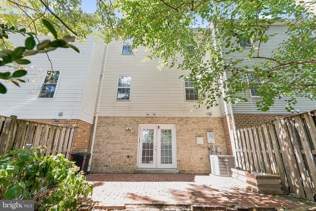 Building Photo - 3116 Valentino Ct