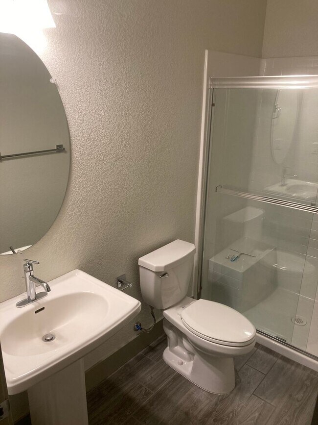 Building Photo - Moraga Single Level Beauty