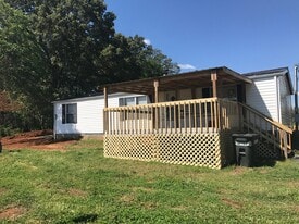 Building Photo - 669 W Vinegar Valley Rd