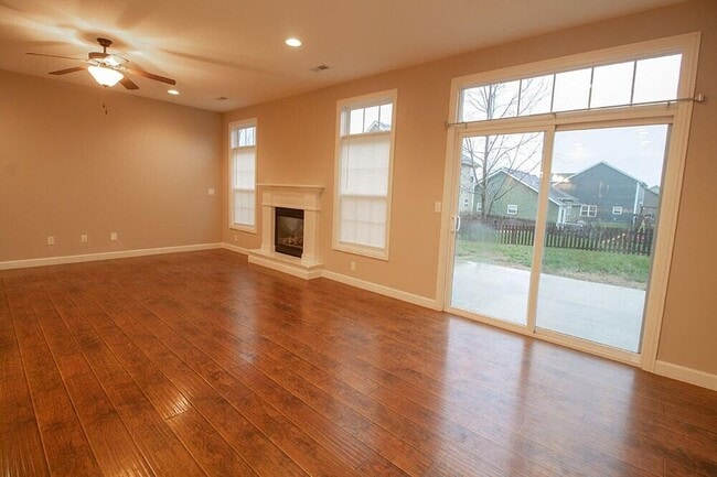 Building Photo - 7413 Rosedown Dr