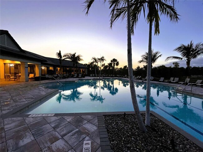 Building Photo - 12444 Golden Sage Dr