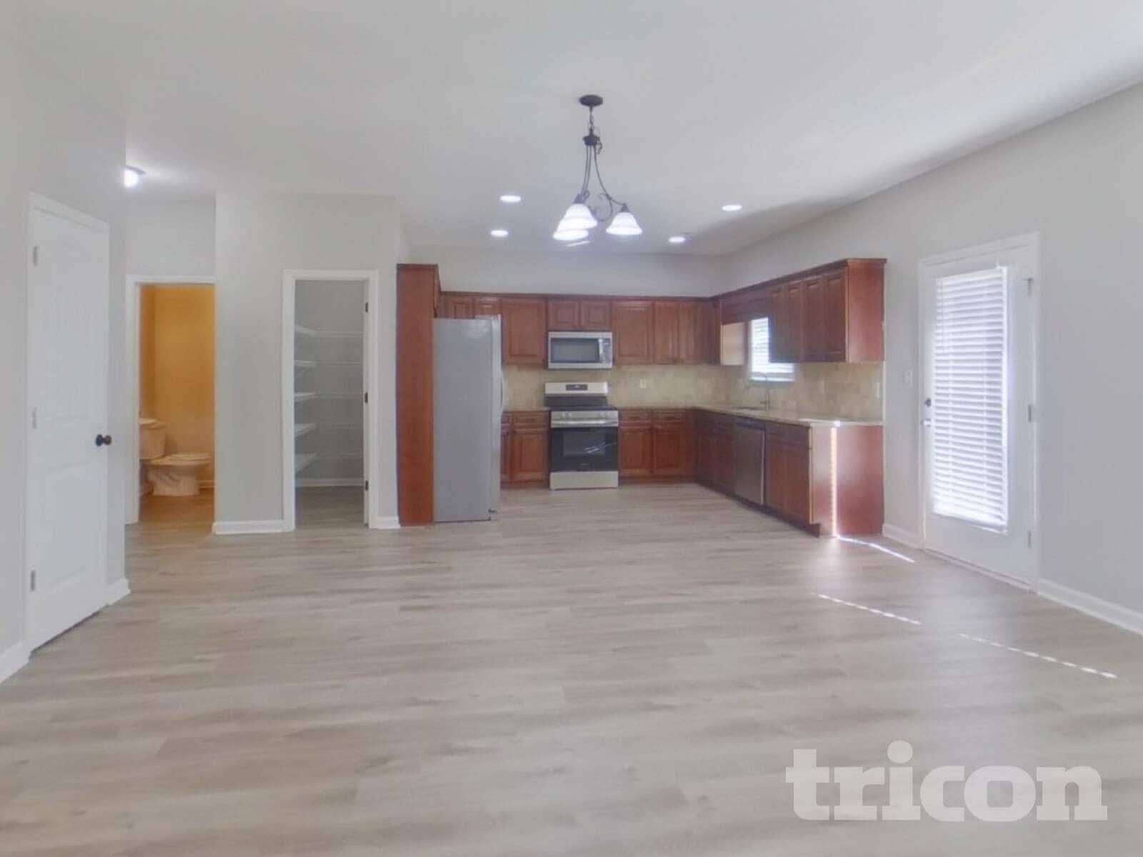 Building Photo - 148 Centerra Springs Dr