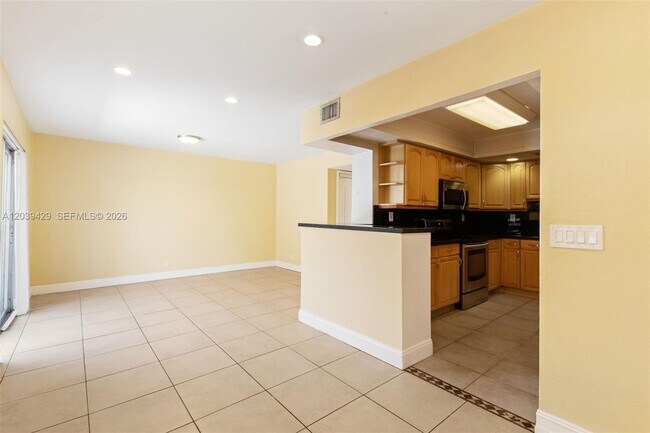 Building Photo - 1774 SW 81st Ln