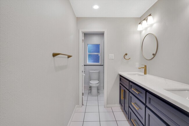 Building Photo - 2022 Bristlecone Pl