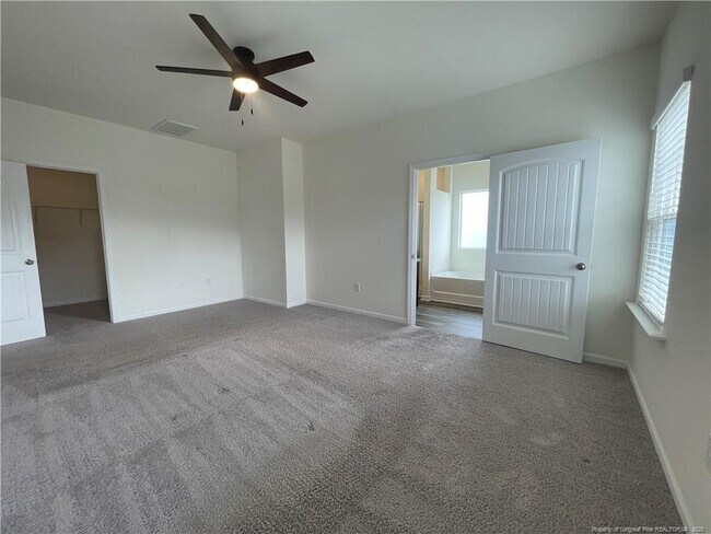 Building Photo - 453 Troy Dr