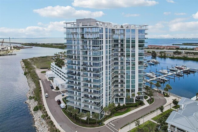 Building Photo - 5120 Marina Wy
