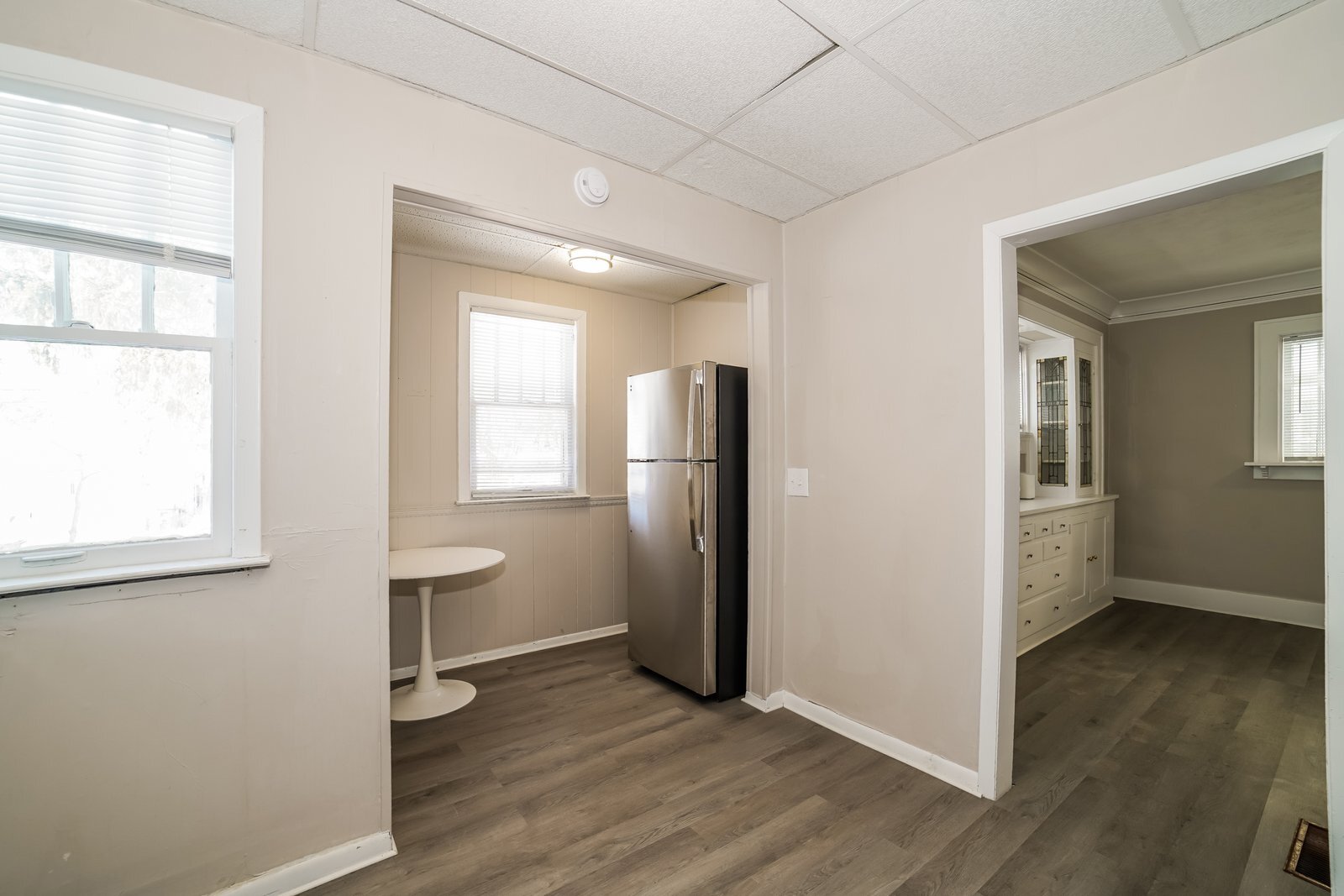 Building Photo - 1217 N Bourland Ave