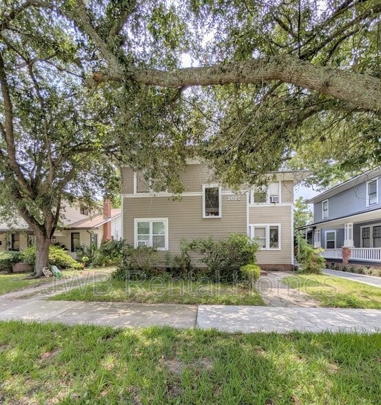 Primary Photo - 2022 Dellwood Ave
