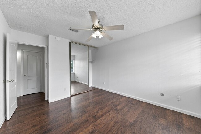 Building Photo - 6334 W Airport Blvd