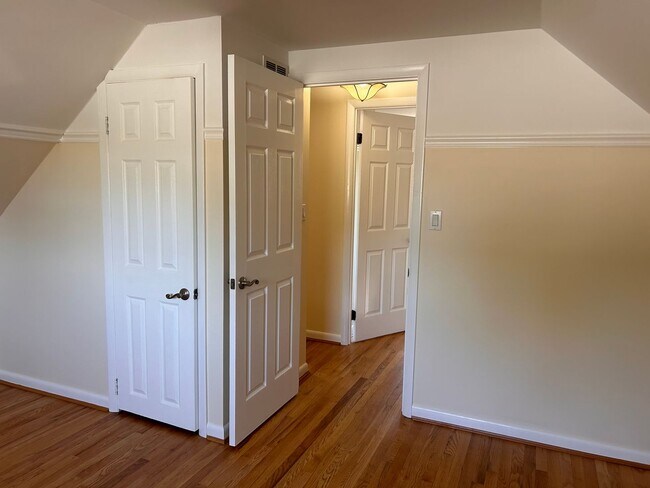 Building Photo - Annapolis Single Family Home
