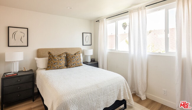 Building Photo - 1144 17th St