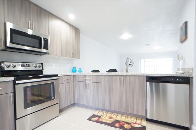 Building Photo - 610 NW 108th Terrace