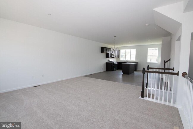 Building Photo - 1817 Shady Ln