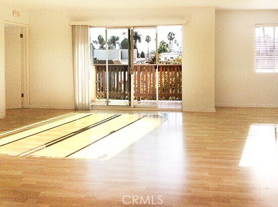 Building Photo - 811 6th St