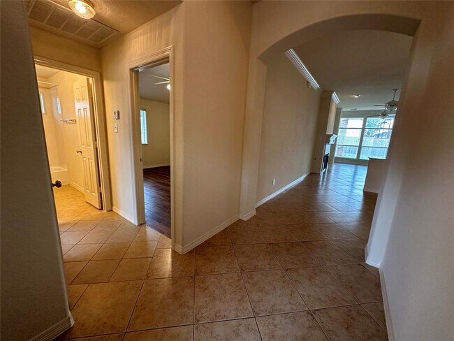 Building Photo - 3403 Covey Trail Dr