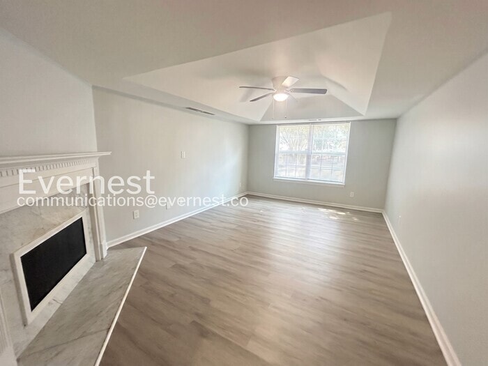 Building Photo - 1533 Northcut Ct